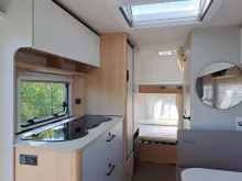 Fahrzeugbild LMC Style 490 K #13