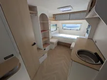 Fahrzeugbild LMC e-dero 470 K 1100kg/Etagenbetten/GFK/Antischlingerkupplung #6
