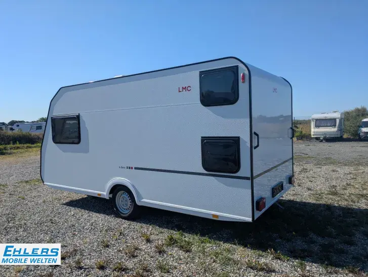 Fahrzeugbild LMC e-dero 470 K 1100kg/Etagenbetten/GFK/Antischlingerkupplung #16
