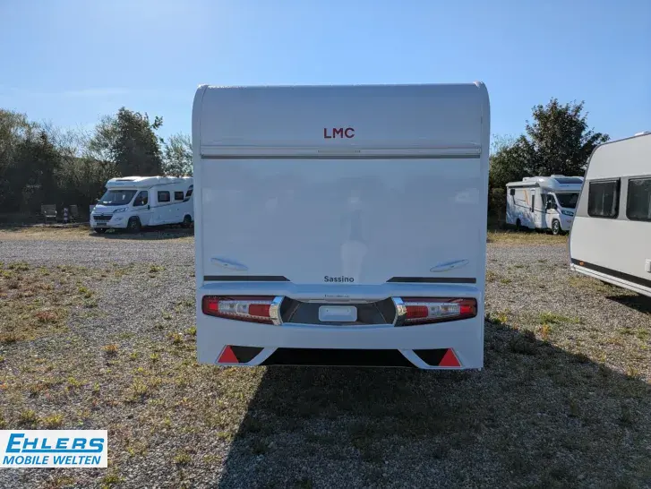Fahrzeugbild LMC Sassino 460 E 1360kg/Antischlingerkupplung/GFK #17