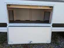 Fahrzeugbild LMC Sassino 460 E 1360kg/Antischlingerkupplung/GFK #19