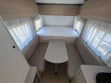 Fahrzeugbild LMC Sassino 470 K 1500kg/Antischlingerkupplung/Etagenbetten/GFK #6