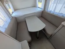 Fahrzeugbild LMC Sassino 470 K 1500kg/Antischlingerkupplung/Etagenbetten/GFK #7