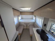 Fahrzeugbild LMC Sassino 470 K 1500kg/Antischlingerkupplung/Etagenbetten/GFK #13