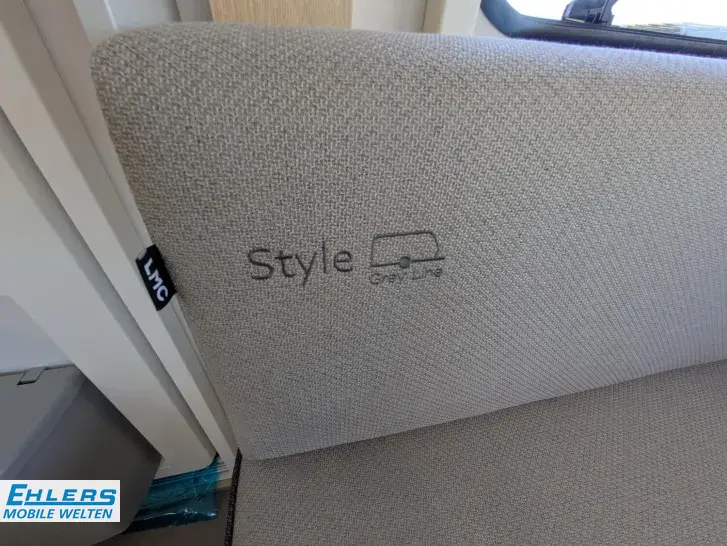 Fahrzeugbild LMC Style 450 D 1800kg/Grey Line/Stützlastanzeige/Insektenschutztür #8