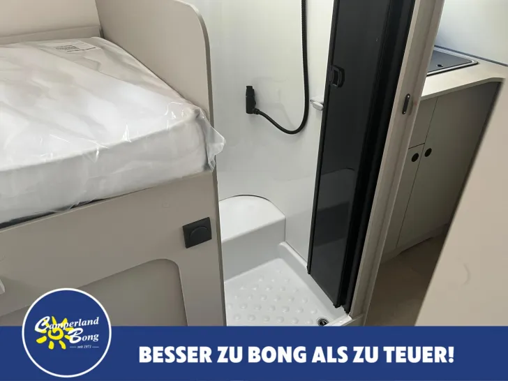 Fahrzeugbild LMC Tracer 730 EL Automatik #21