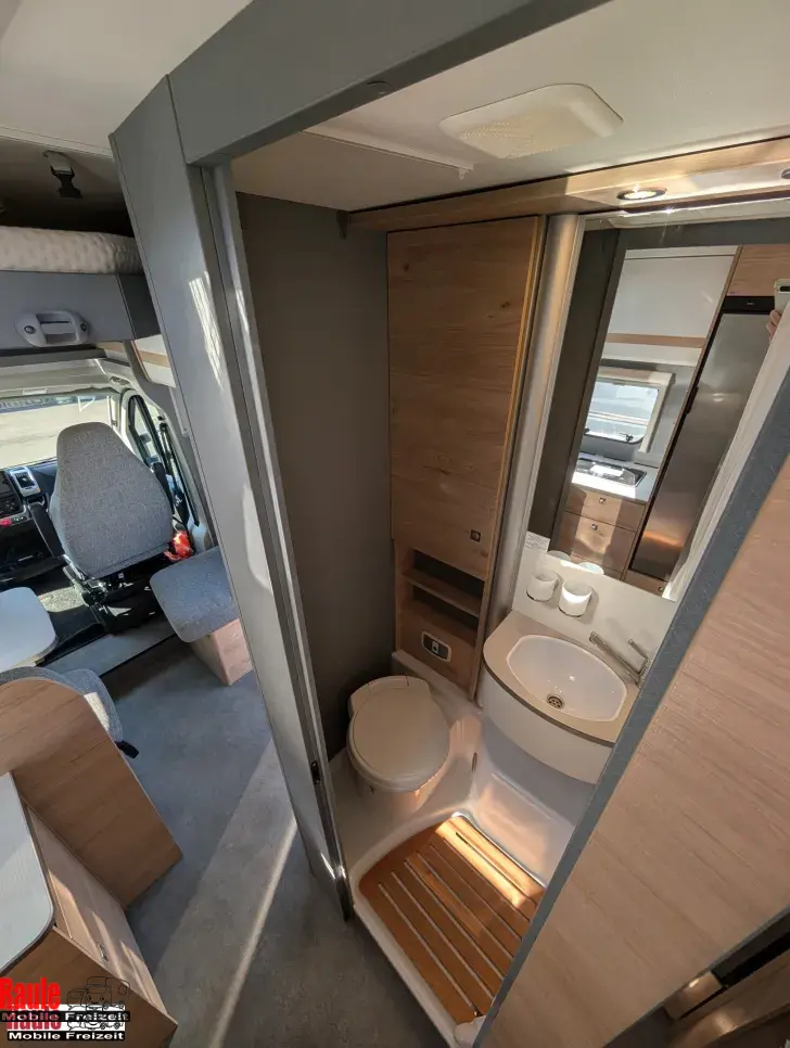 Fahrzeugbild Dethleffs Just Camp T 6812 EB *ab Oktober* #8