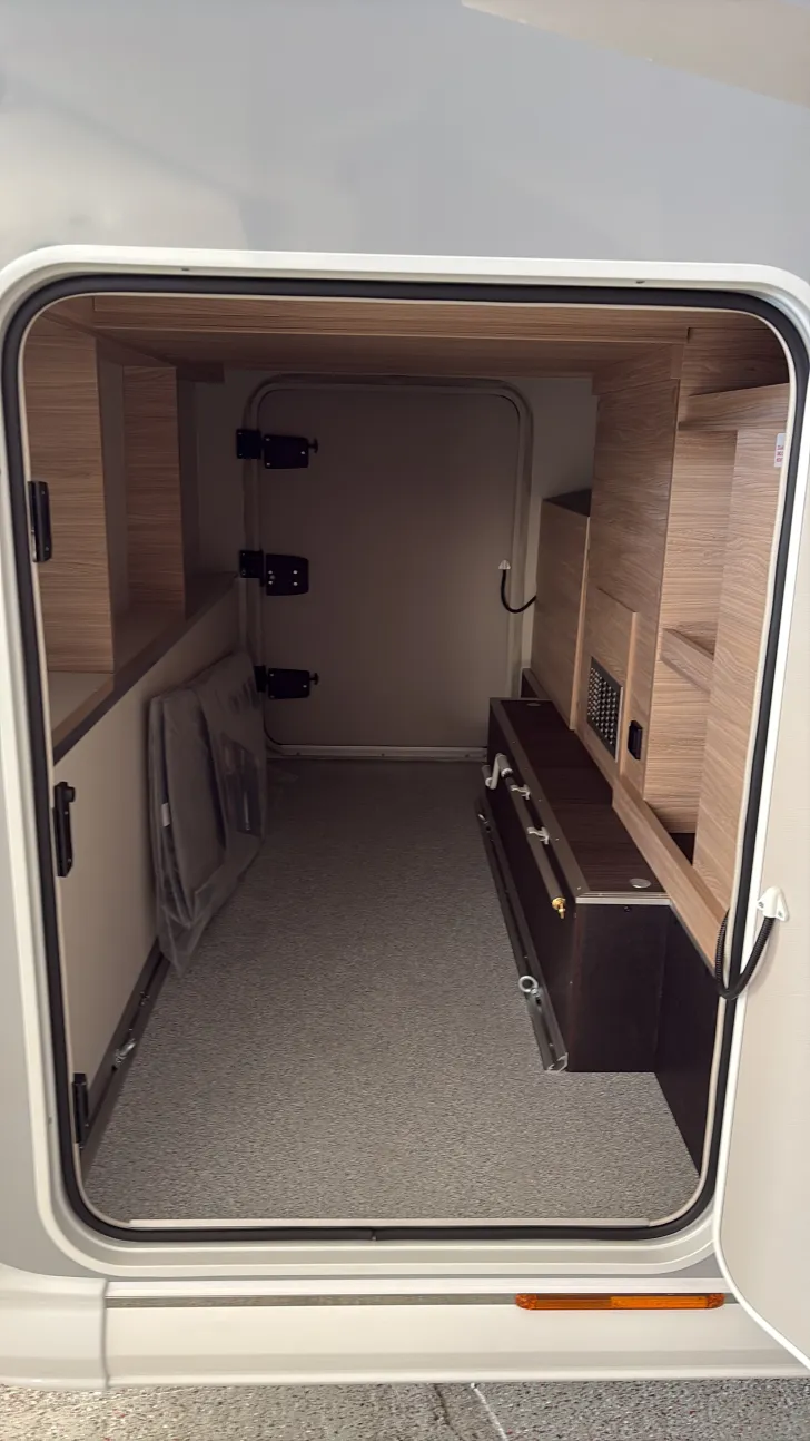 Heckgarage Knaus Van TI Plus 650 MEG Platinum Selection Sofort verfügbar