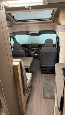 Sicht vorne-hinten Knaus Van TI Plus 650 MEG Platinum Selection Sofort verfügbar
