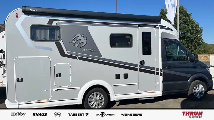 Seitlich Knaus Van TI Plus 650 MEG Platinum Selection Autom177PS*AHK*