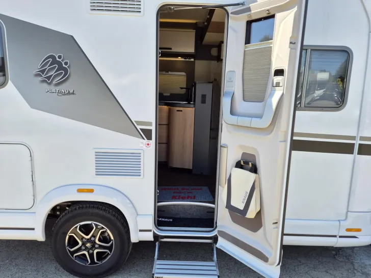 Fahrzeugbild Knaus L!VE WAVE PLATINUM SELECTION 650 MF *Klimaanlage*4090Kg*Navi* #10