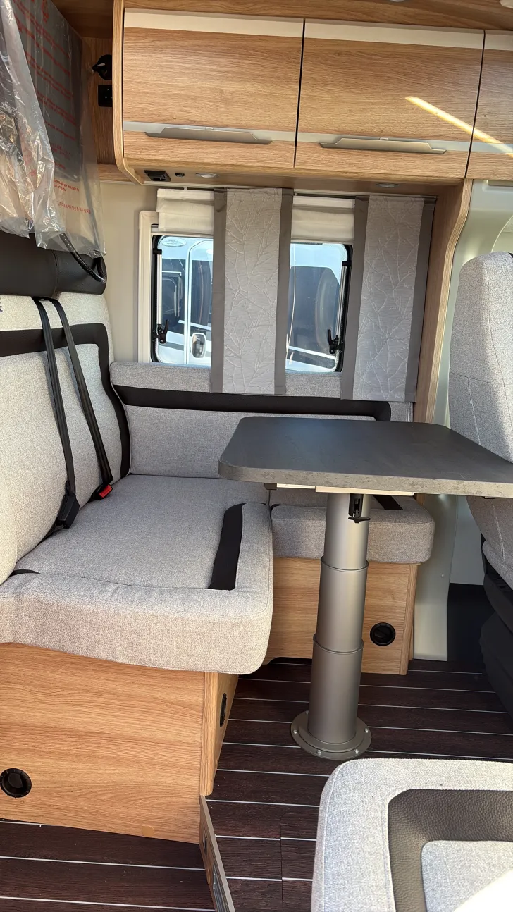 Sitzgruppe Knaus Sky TI 650 MEG Sondermodell