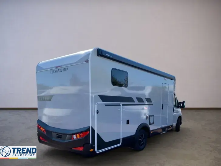 Fahrzeugbild Crosscamp EXPDN 7.4 E Peugeot #3