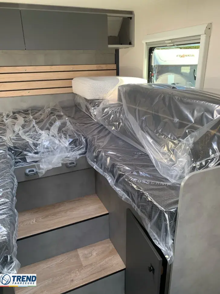 Fahrzeugbild Crosscamp EXPDN 7.4 E Peugeot #18