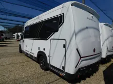Fahrzeugbild Bürstner Signature SFT 7.0 Festtank-Toilette+Combi6E+Navi #4