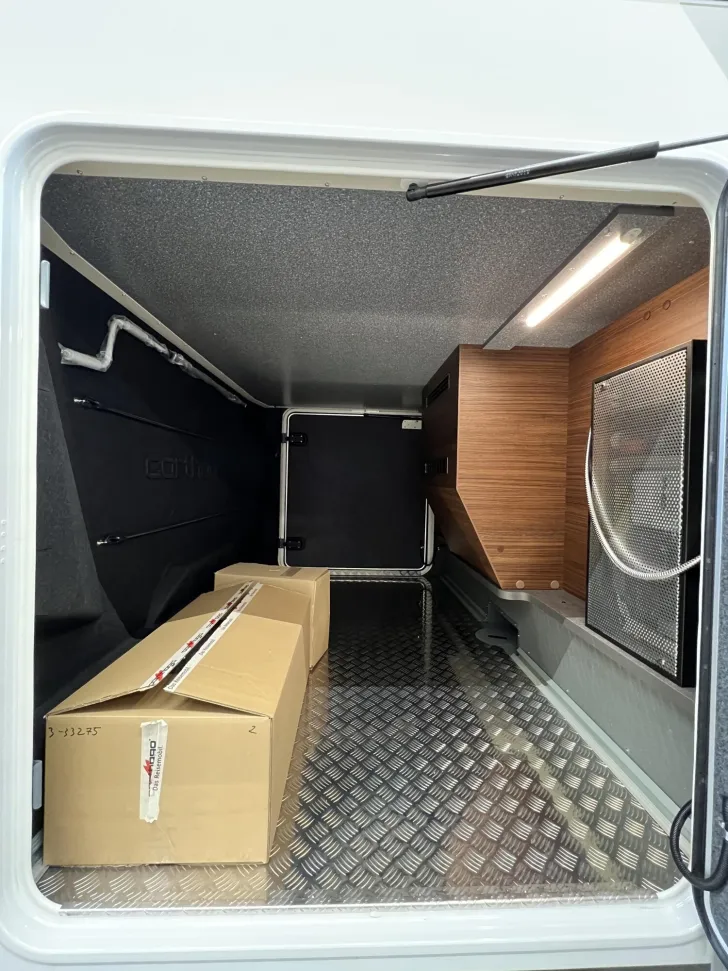 Fahrzeugbild Carthago chic c-line I 5.9 XL LE Strategic Buy (318) #44
