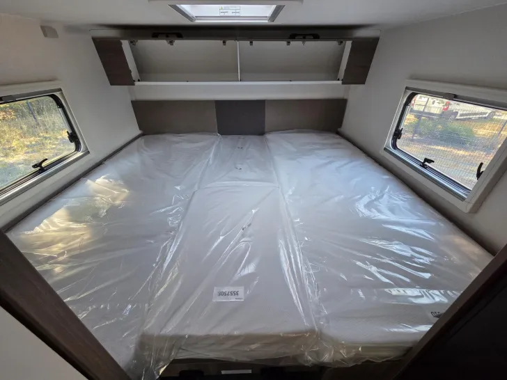 Fahrzeugbild Carado pro A 328 Einzelbetten umbaubar zu Doppelbett #34