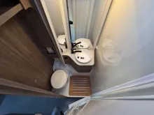 Fahrzeugbild Carado pro A 328 Einzelbetten umbaubar zu Doppelbett #40