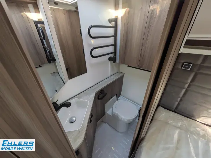 Fahrzeugbild Kabe Briljant 470 XL Antischlingerkupplung/ATC/1700kg/Kompressor Kühlschrank #16