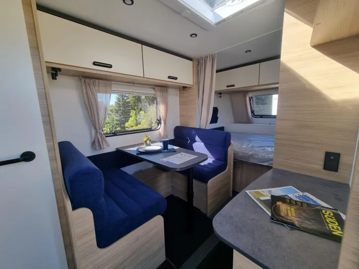 Fahrzeugbild Caravelair Alba 400 #12