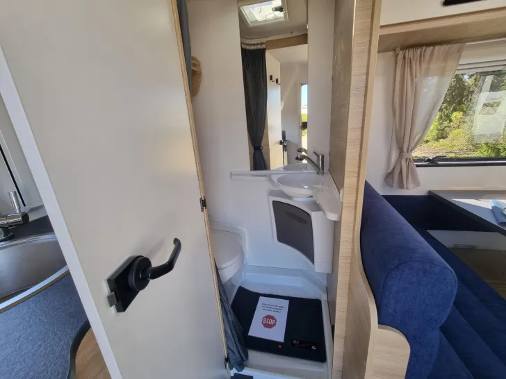 Fahrzeugbild Caravelair Alba 400 #20