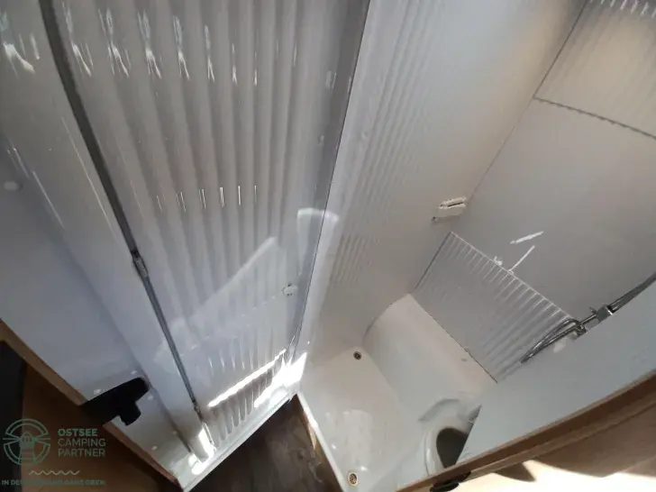 Fahrzeugbild Sunlight V 66 #20