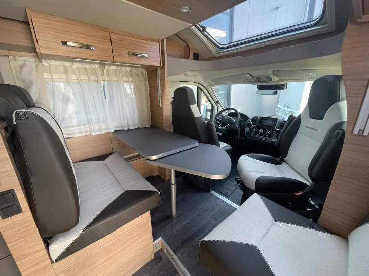 Fahrzeugbild Weinsberg CaraSuite EDITION SPICY 700 MEG Mit Hubbett #15