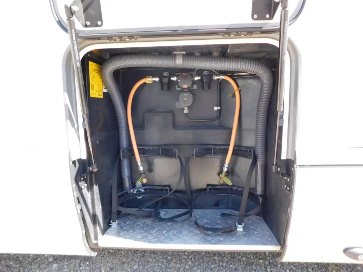 Fahrzeugbild Hymer B-Klasse ML I 780 Voll-Luftfeder+Hubstützen+2xTV #7