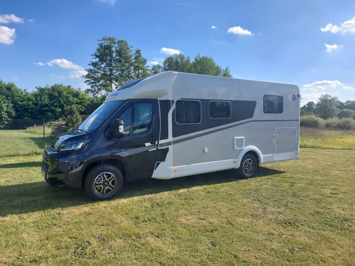 Fahrzeugbild Sunlight Adventure T 69LC Topzustand,1.Hand #1