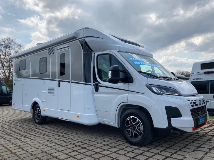 Fahrzeugbild Dethleffs Just Camp T 7052 EB Hubbett/AT/ #1