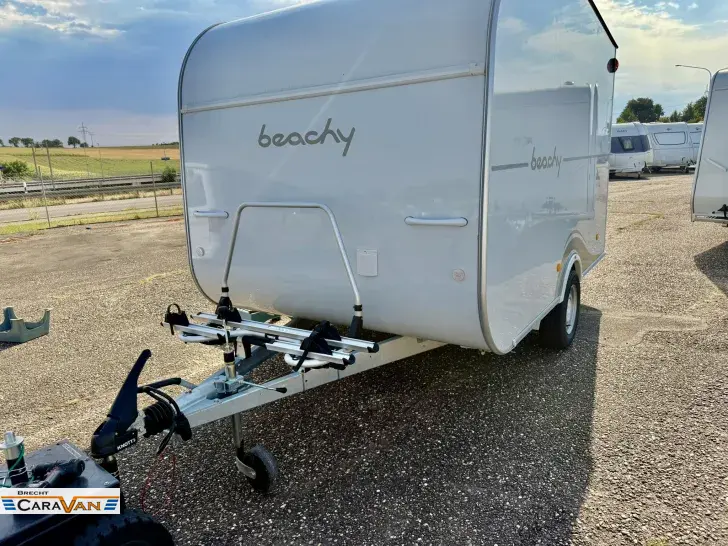 Fahrzeugbild Hobby Beachy 360 #15