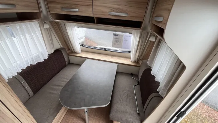 Fahrzeugbild Hymer Eriba Nova Light 425 #4