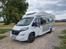 Fahrzeugbild Carado T 448 Emotion Sehr gut gepflegt #1