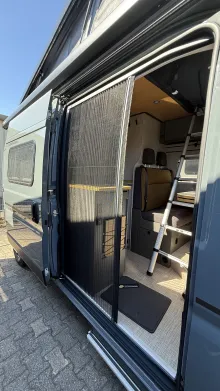 Fahrzeugbild Hymer Camper Van Redwood 600 Explorer Markteinführung #6