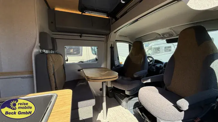 Fahrzeugbild Hymer Camper Van Redwood 600 Explorer Markteinführung #11