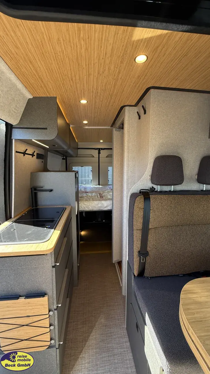 Fahrzeugbild Hymer Camper Van Redwood 600 Explorer Markteinführung #13