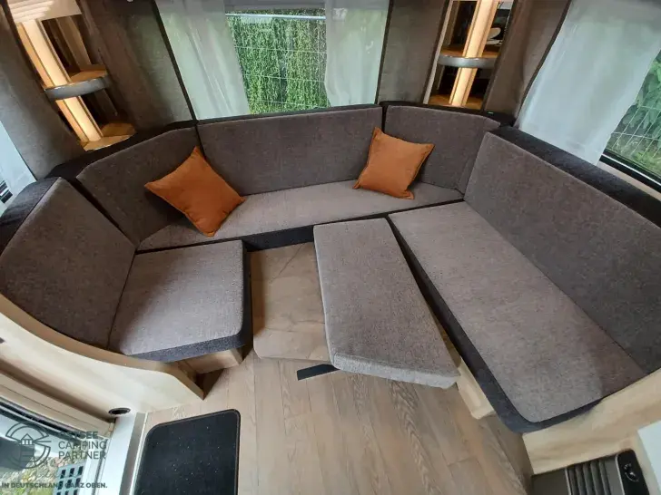 Fahrzeugbild Hobby De Luxe 495 UL *Perfekter Reisewagen* #20
