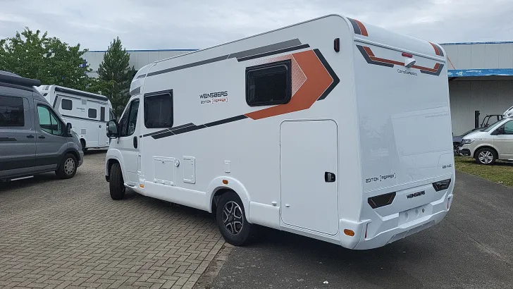 Schräg Hinten Weinsberg CaraCompact 600 MEG EDITION [PEPPER]