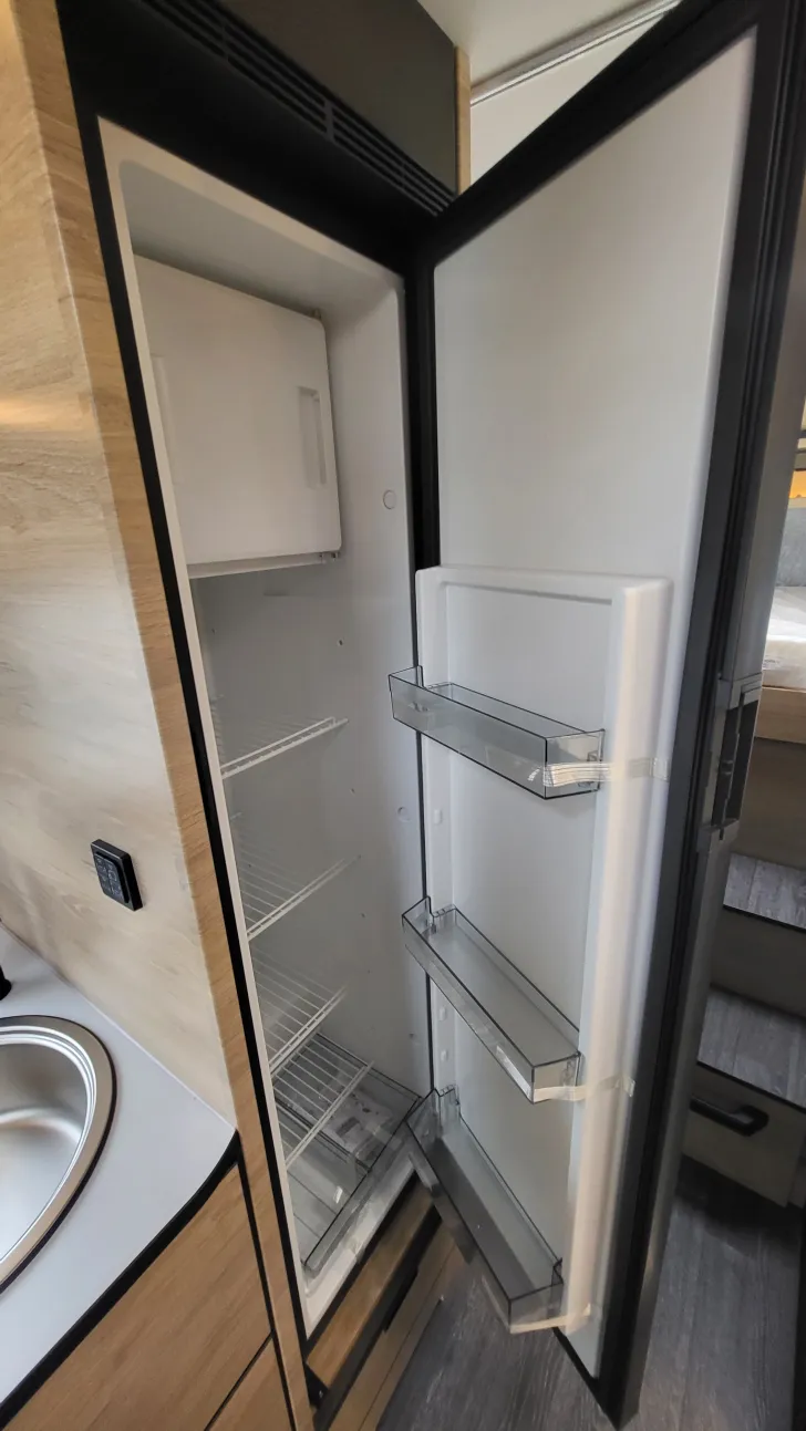 Fahrerhaus Weinsberg CaraCompact 600 MEG EDITION [PEPPER]