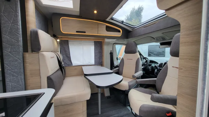 Sitzgruppe Weinsberg CaraCompact 600 MEG EDITION [PEPPER]