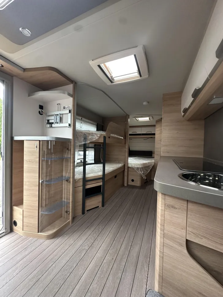 Fahrzeugbild Knaus Südwind BLACK SELECTION 650 UDF #10