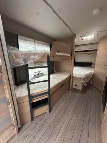 Fahrzeugbild Knaus Südwind BLACK SELECTION 650 UDF #16