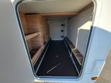 Heckgarage Weinsberg CaraSuite 700 ME 4 x Paket Markise Exklusivtür