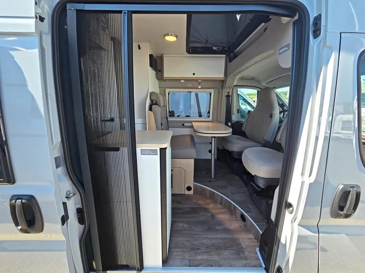 Fahrzeugbild LMC Innovan Pure 600 *Aufstelldach*Automatik* #6