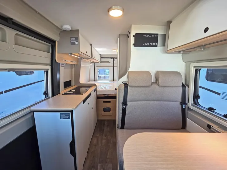 Fahrzeugbild LMC Innovan Pure 600 *Aufstelldach*Automatik* #8