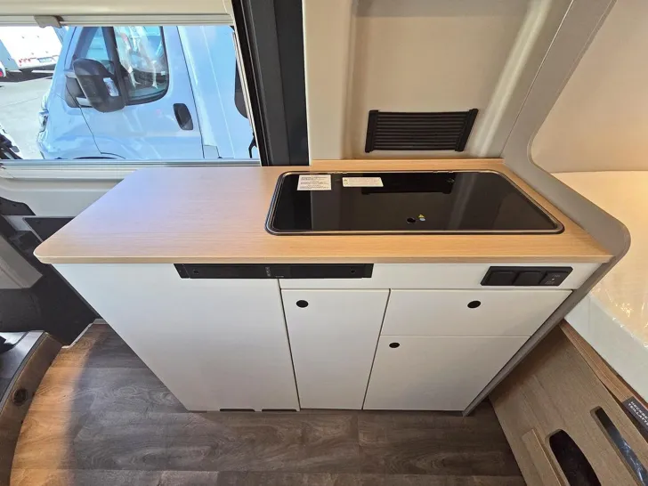 Fahrzeugbild LMC Innovan Pure 600 *Aufstelldach*Automatik* #10