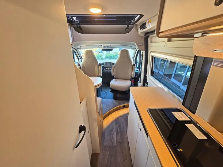 Fahrzeugbild LMC Innovan Pure 600 *Aufstelldach*Automatik* #15