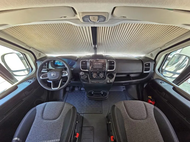 Fahrzeugbild LMC Innovan Pure 600 *Aufstelldach* #21