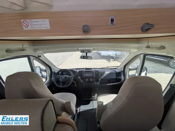 Fahrzeugbild LMC Tourer A 690 G 140PS/Markise/Isofix/GFK #6