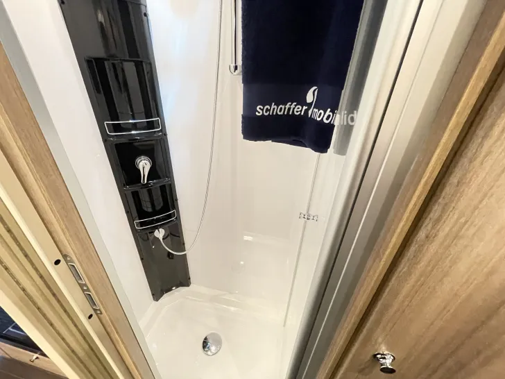 Fahrzeugbild Concorde CRUISER 891LR Diamond Series - 6 Schlafpl. #27